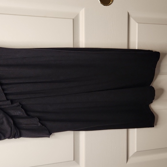 Daisy Fuentes Women's Black Sleeveless V-neckline Ruffled Front Dress Size S - Picture 5 of 12